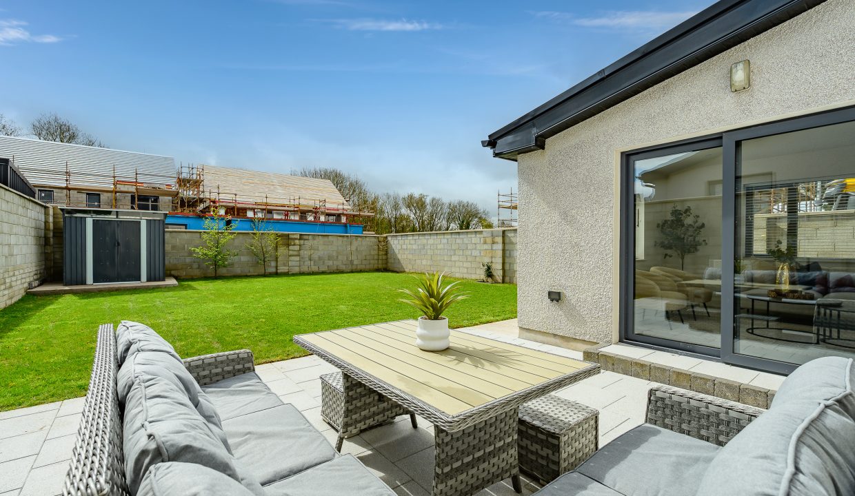 04.13 12 The Cedars, Lackenroe, Glounthaune, Co. Cork - ERA - H-Pix WEB 02