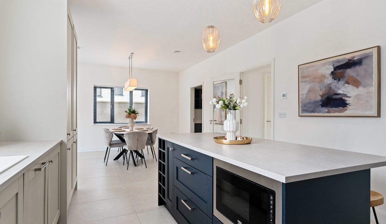 04.13 12 The Cedars, Lackenroe, Glounthaune, Co. Cork - ERA - H-Pix WEB 18