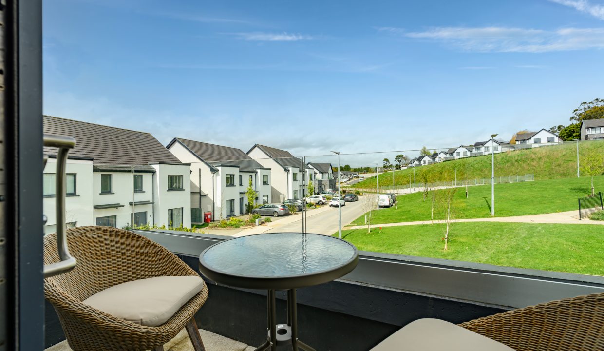 04.13 12 The Cedars, Lackenroe, Glounthaune, Co. Cork - ERA - H-Pix WEB 30