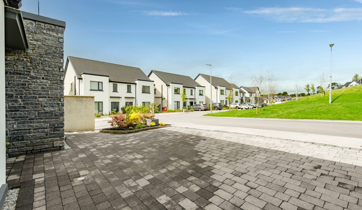 04.13 12 The Cedars, Lackenroe, Glounthaune, Co. Cork - ERA - H-Pix WEB 49