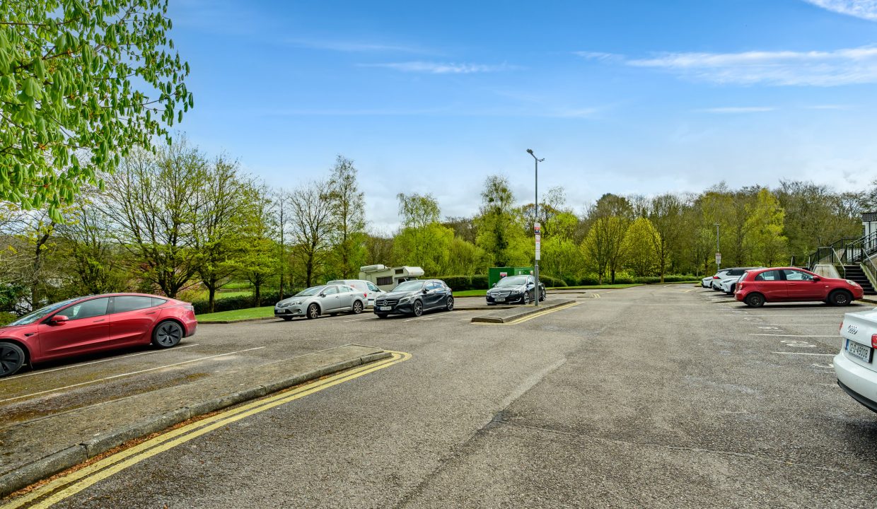 04.13 59 Heatherview, Glanmire - ERA - H-Pix WEB 23-2400px 300dpi-2