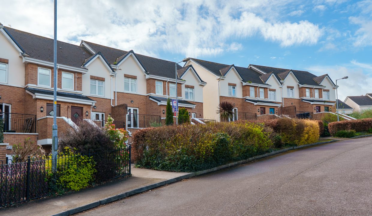 10 The Crescent - exterior-1