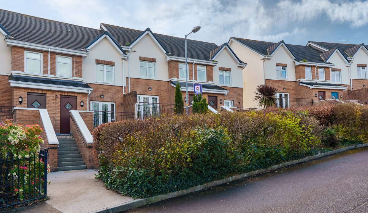 10 The Crescent - exterior-2