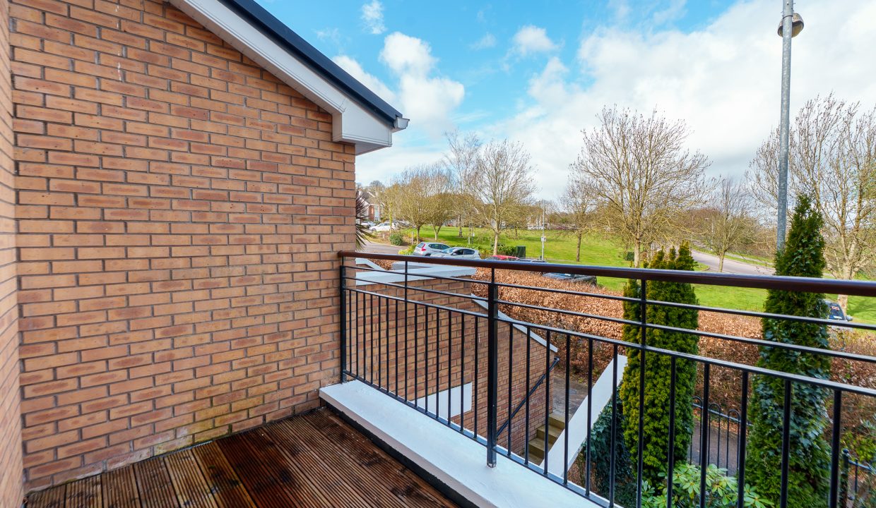 10 The Crescent - exterior-8