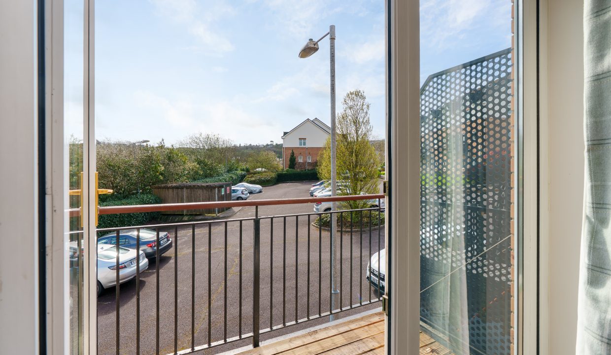 10 The Crescent - exterior-9