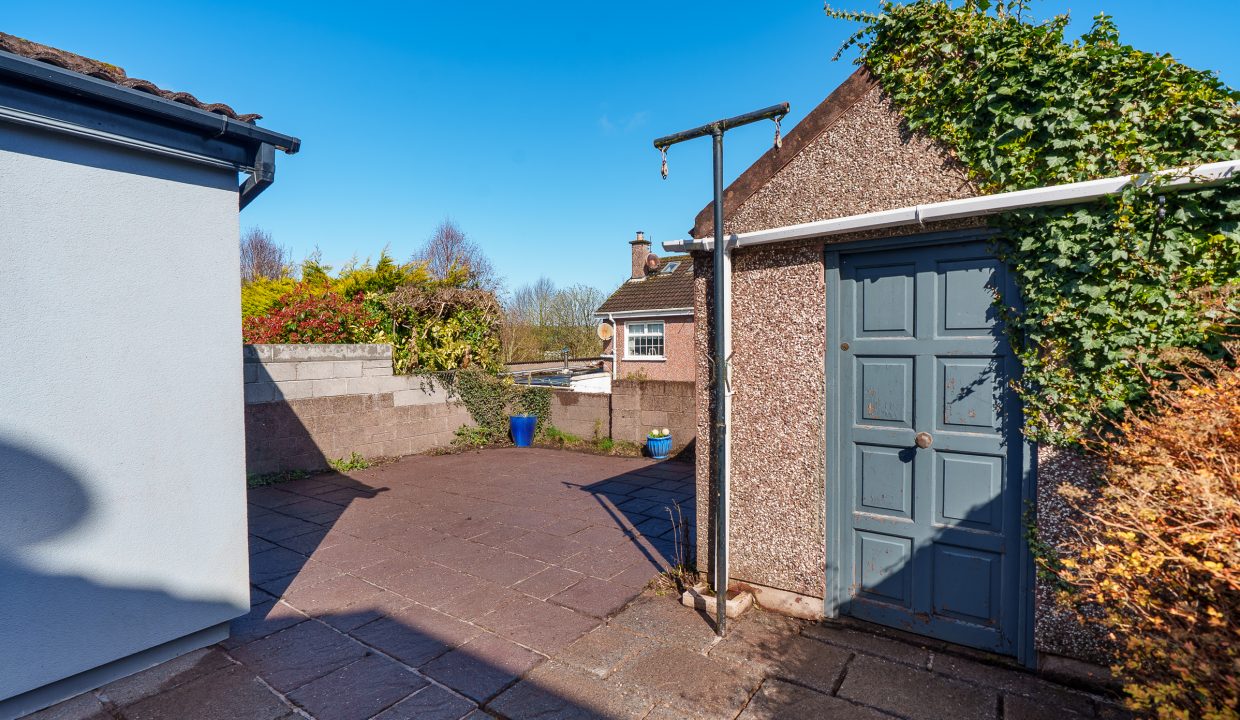 13 Parkwood Close - exterior-11