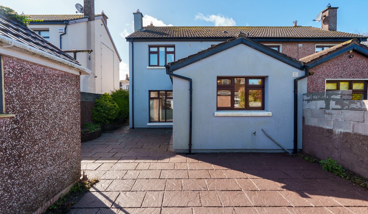 13 Parkwood Close - exterior-14