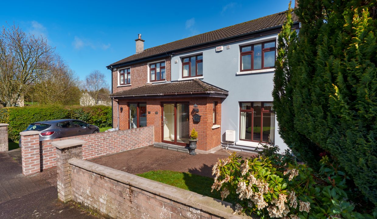 13 Parkwood Close - exterior-6