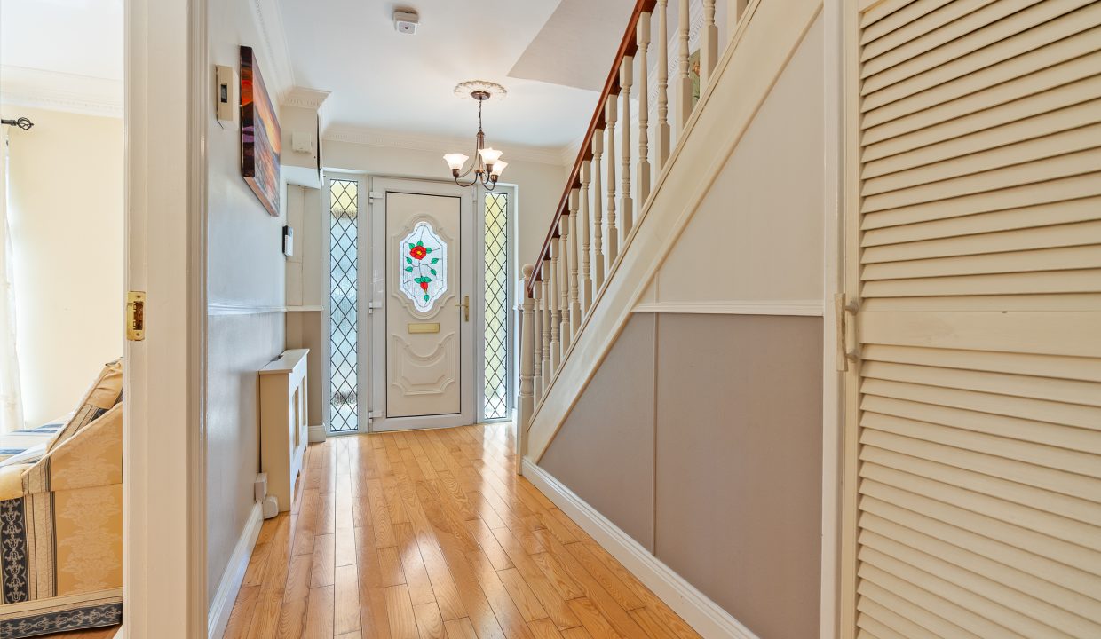 13 Parkwood Close - interior-16