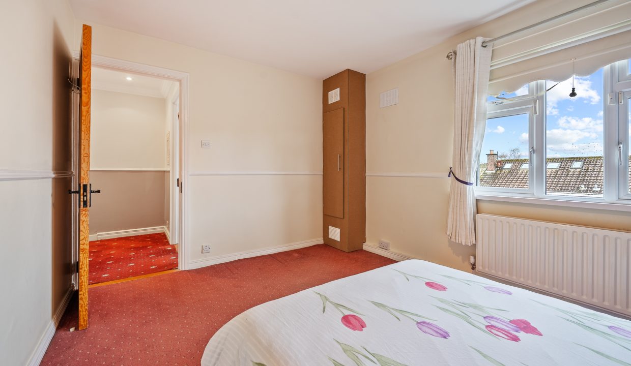 13 Parkwood Close - interior-21