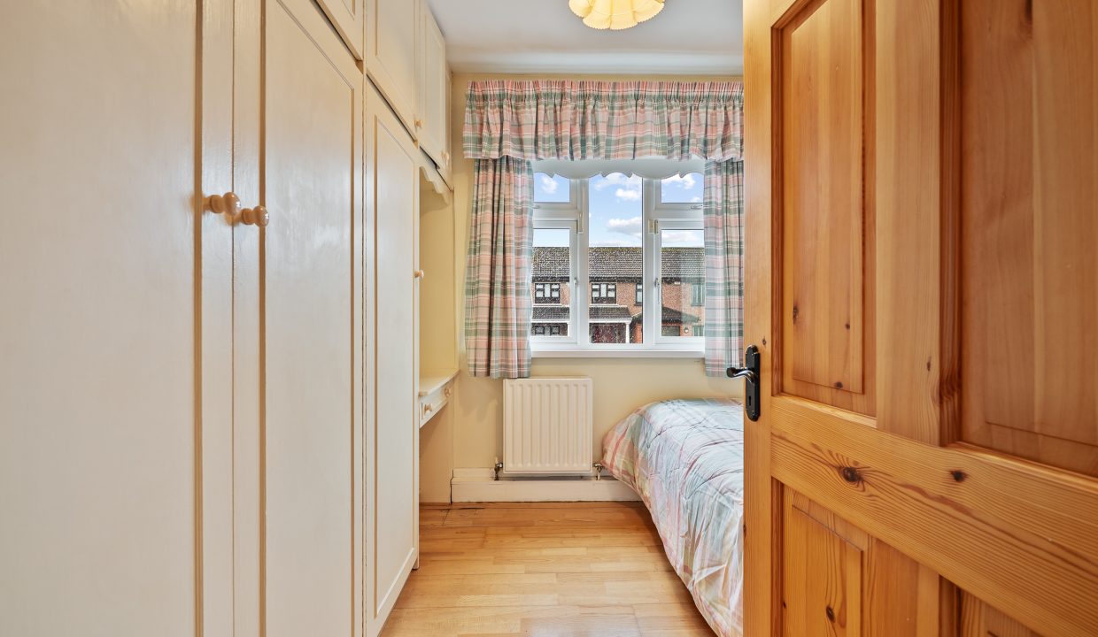 13 Parkwood Close - interior-25