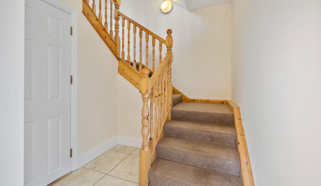 14 Pine Court - interior-1