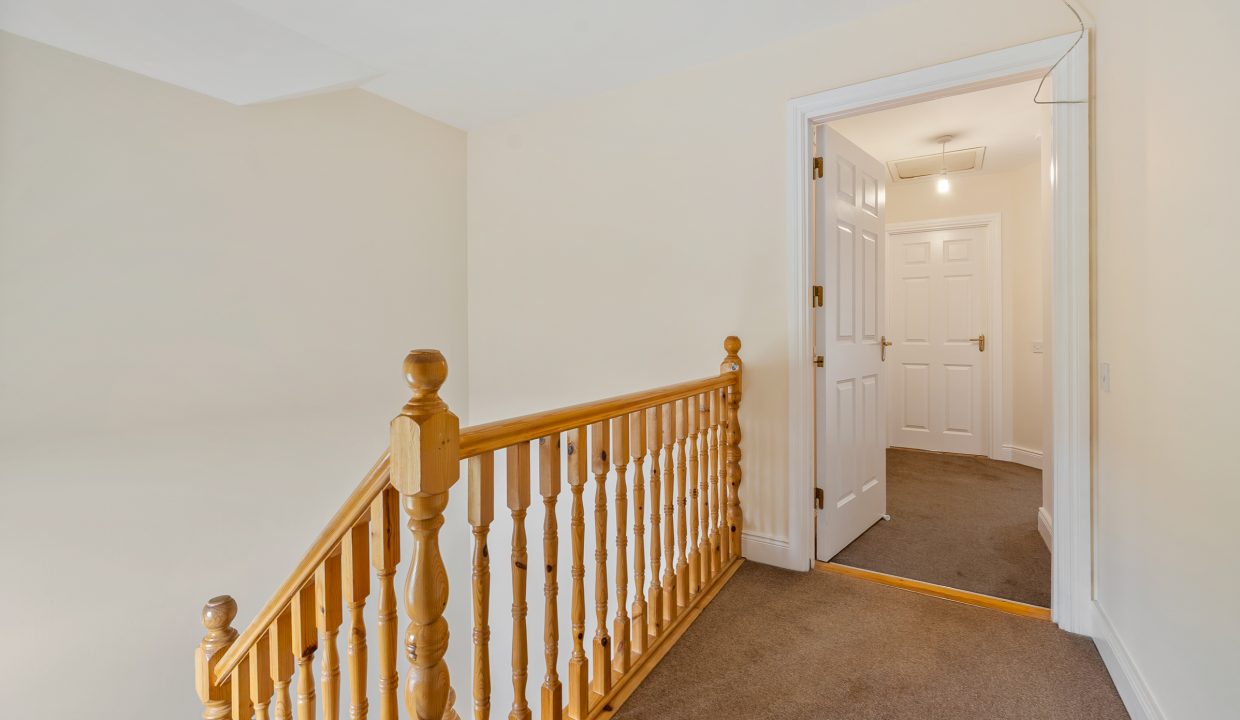 14 Pine Court - interior-19