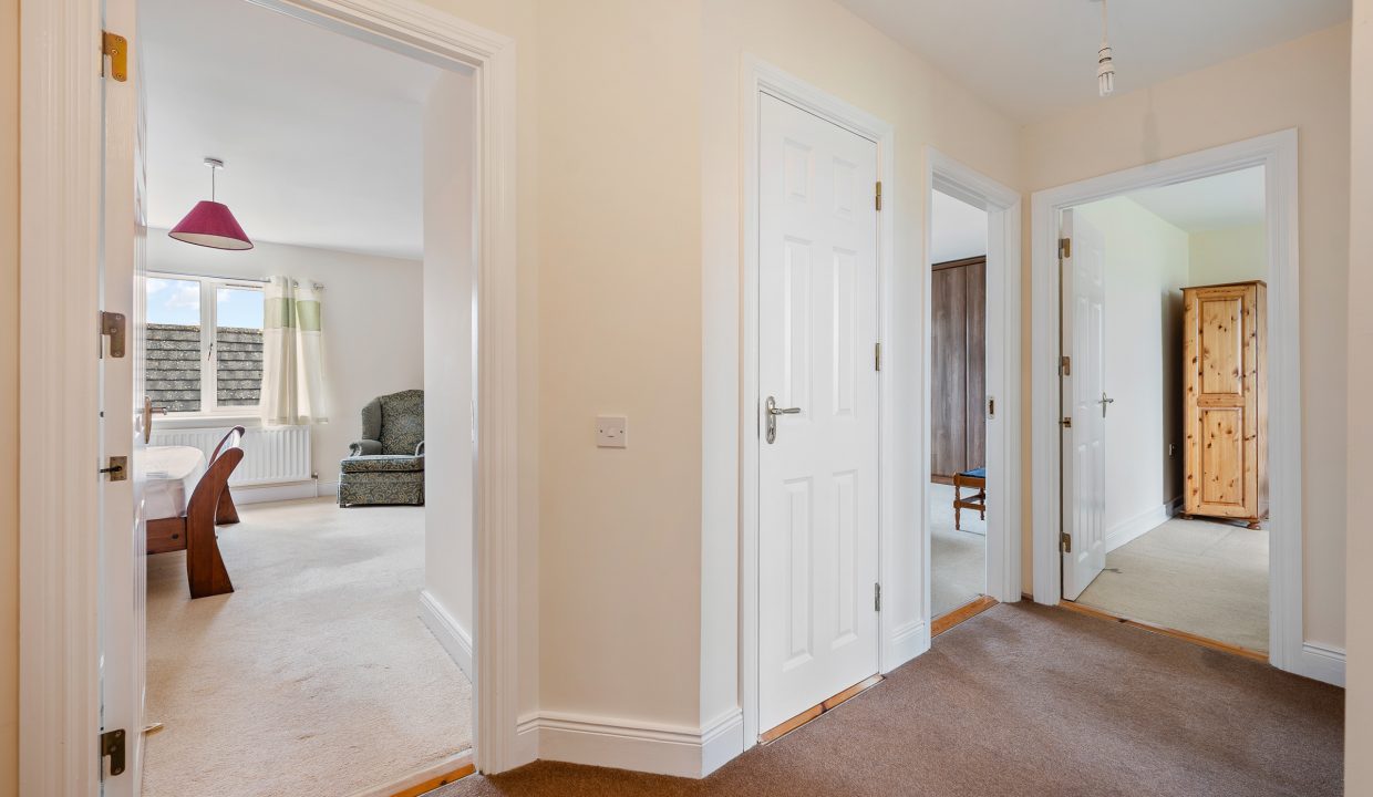 14 Pine Court - interior-21