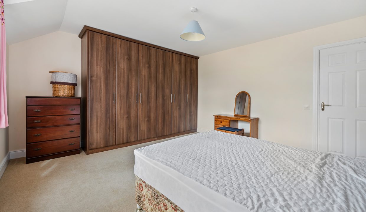 14 Pine Court - interior-27