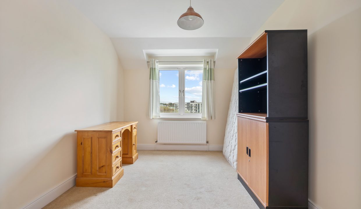 14 Pine Court - interior-31