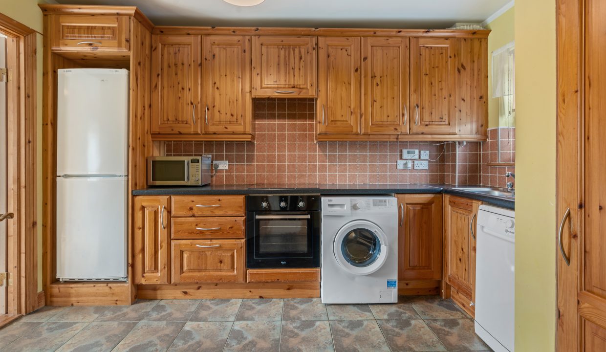 21 Oakridge - interior-14