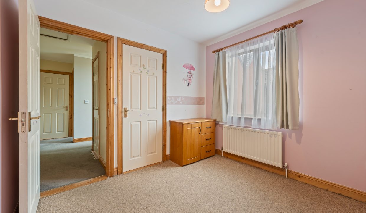 21 Oakridge - interior-23