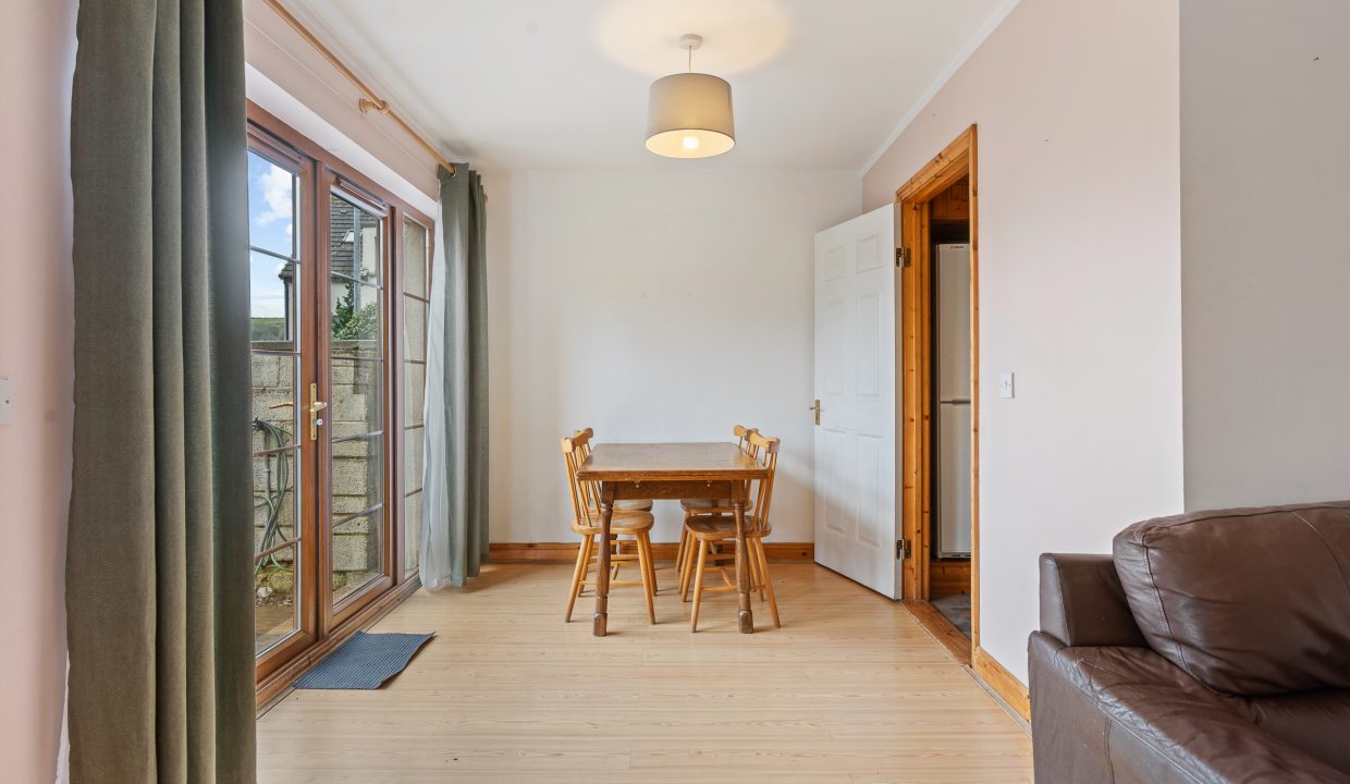 21 Oakridge - interior-7