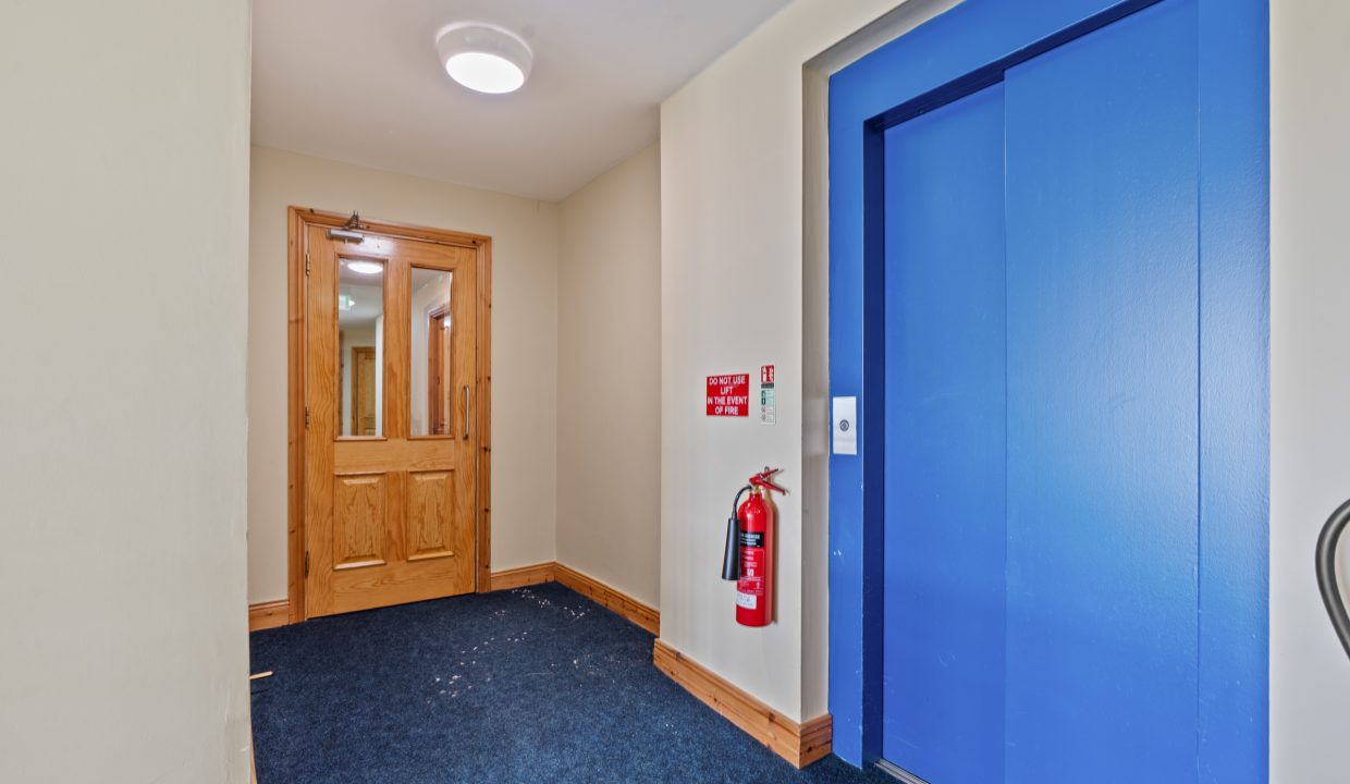 23 Maple Court - interior-20