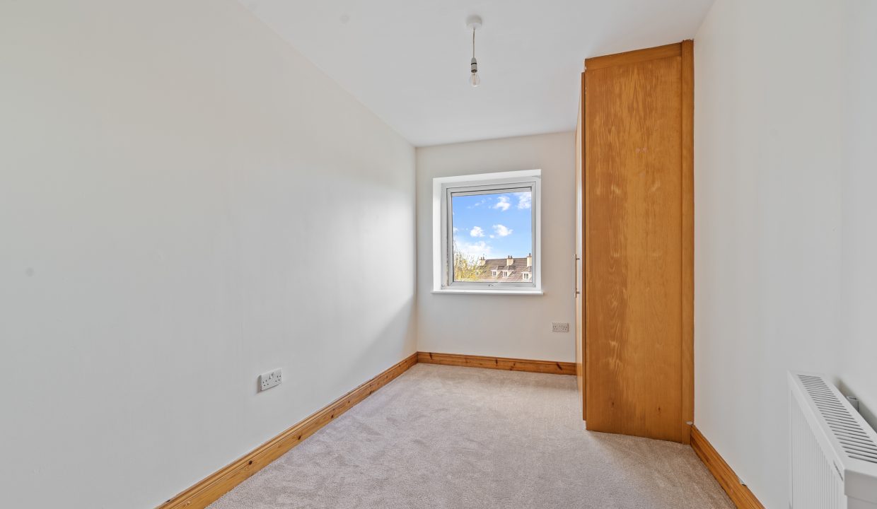 23 Maple Court - interior-4