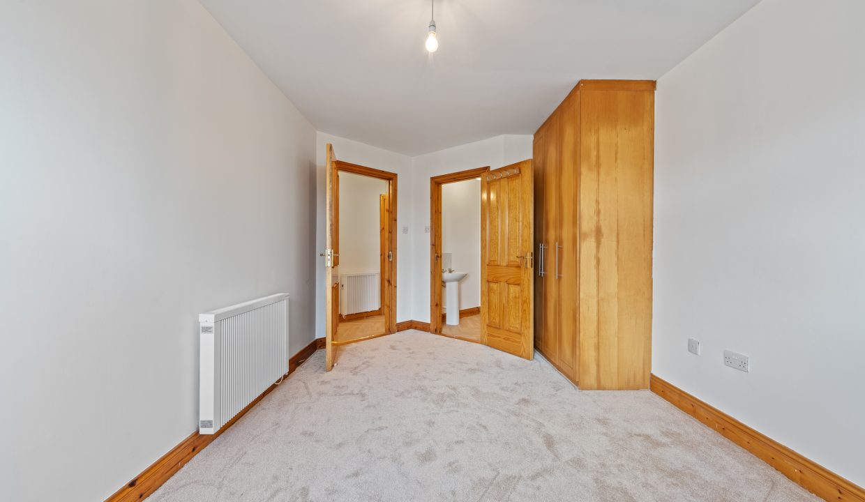 23 Maple Court - interior-8