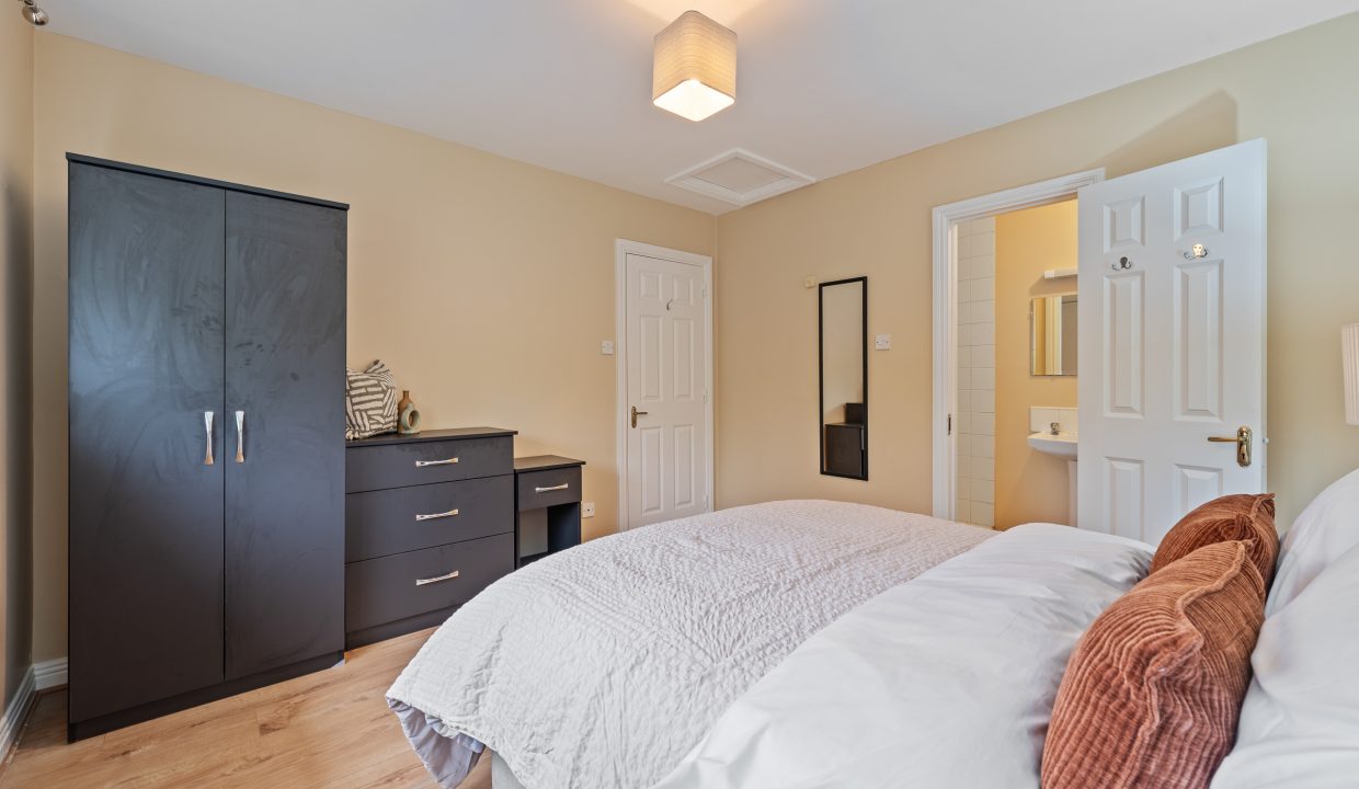 24 Awbeg - interior-19