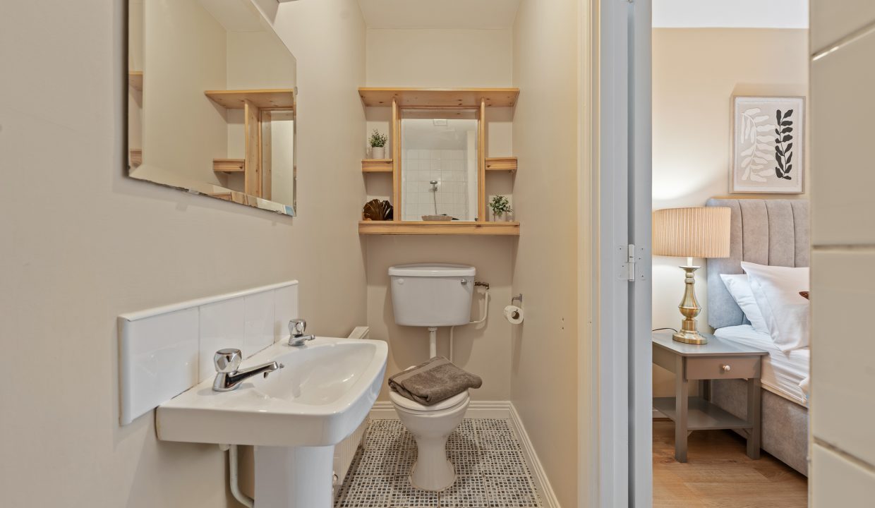 24 Awbeg - interior-20