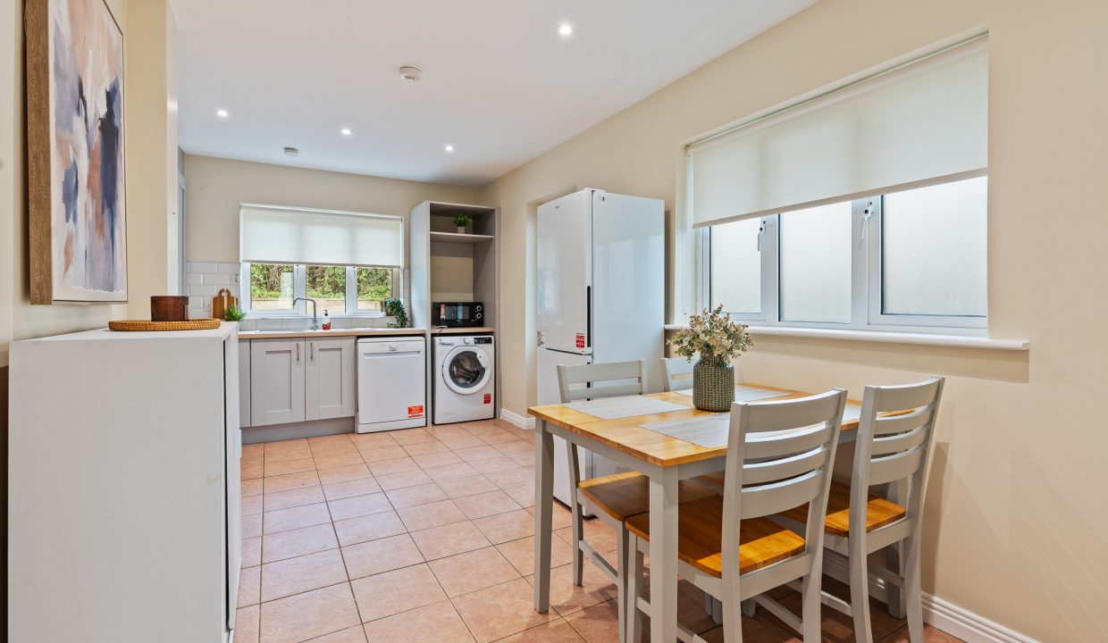 24 Awbeg - interior-7