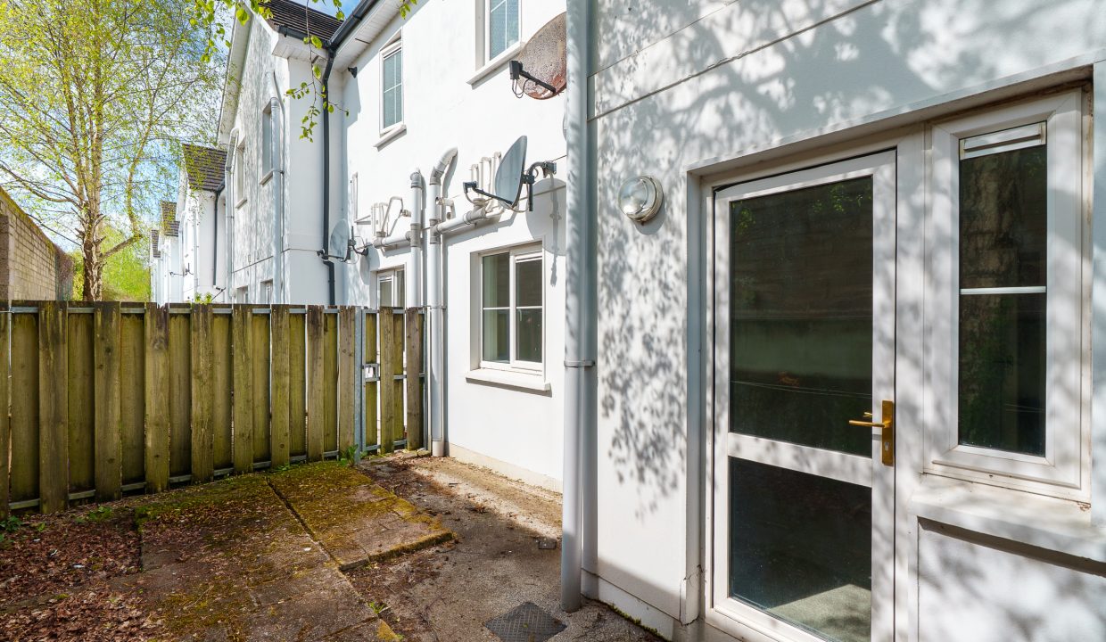 3 Sunview Court - exterior-13 edited