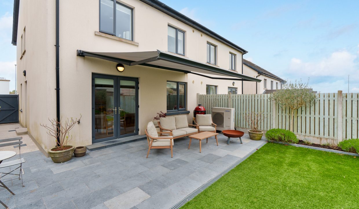 4 Birch View - exterior-11