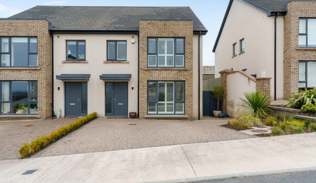 4 Birch View - exterior-3