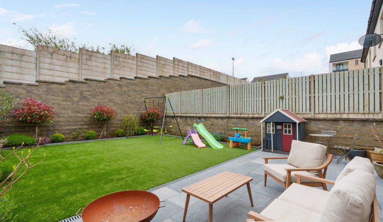 4 Birch View - exterior-8