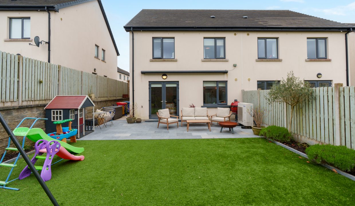 4 Birch View - exterior-9