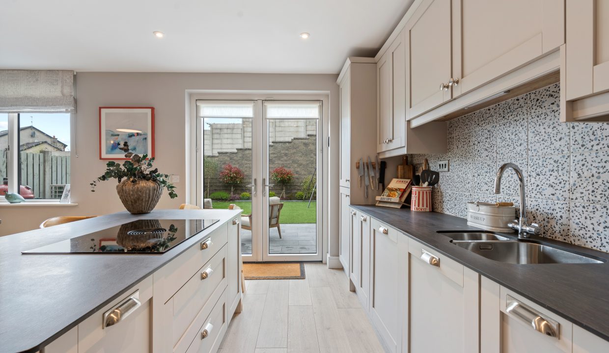 4 Birch View - interior-13