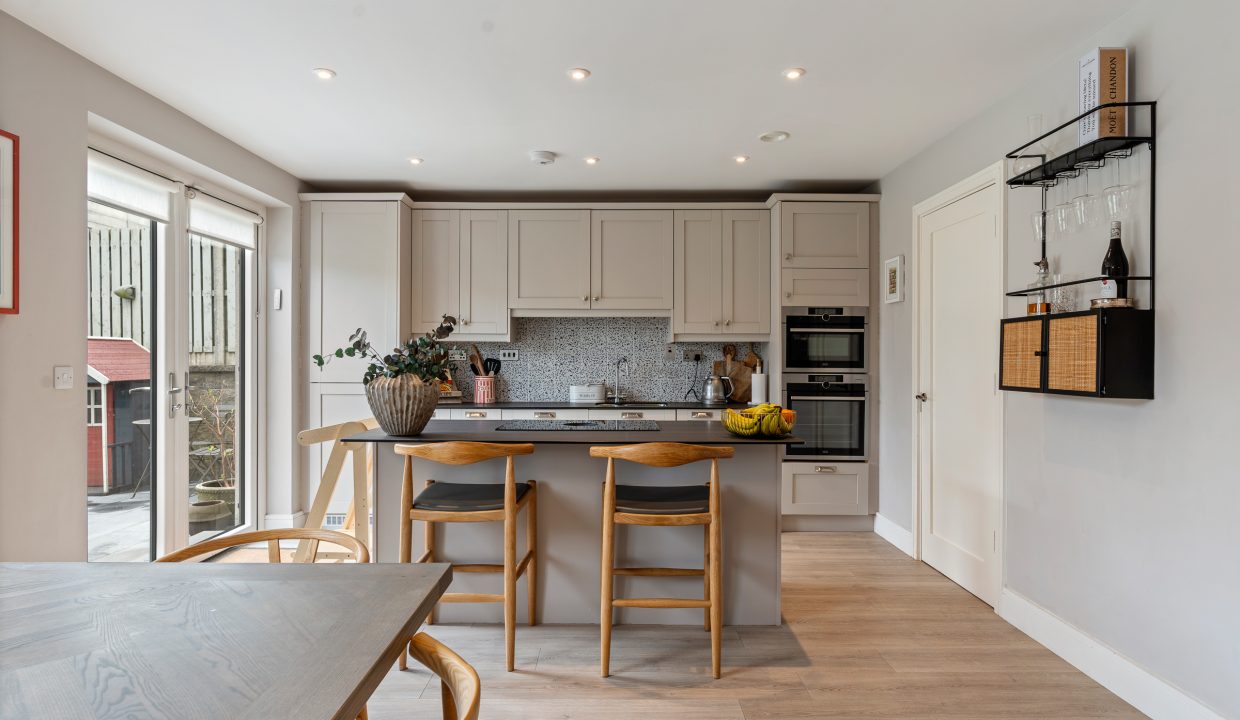 4 Birch View - interior-9