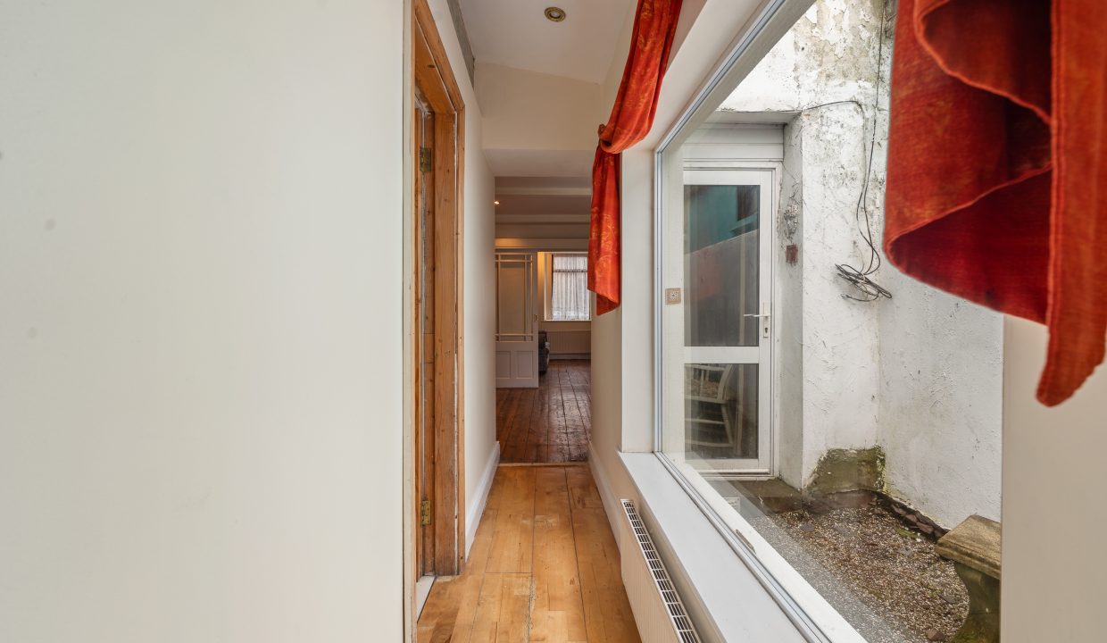 4 Cahill Ville, St. Lukes - interior-13