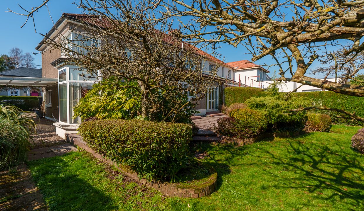 5 Menloe Gardens - exterior-19