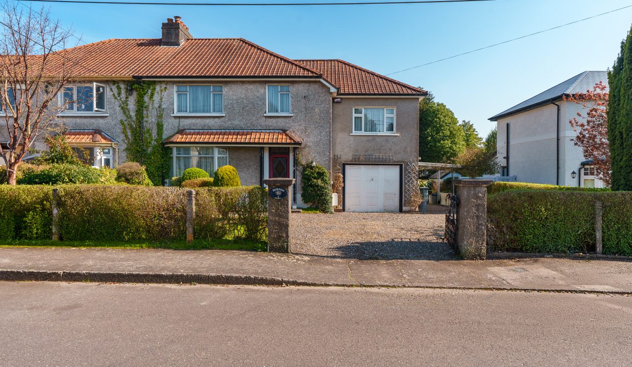 5 Menloe Gardens - exterior-2