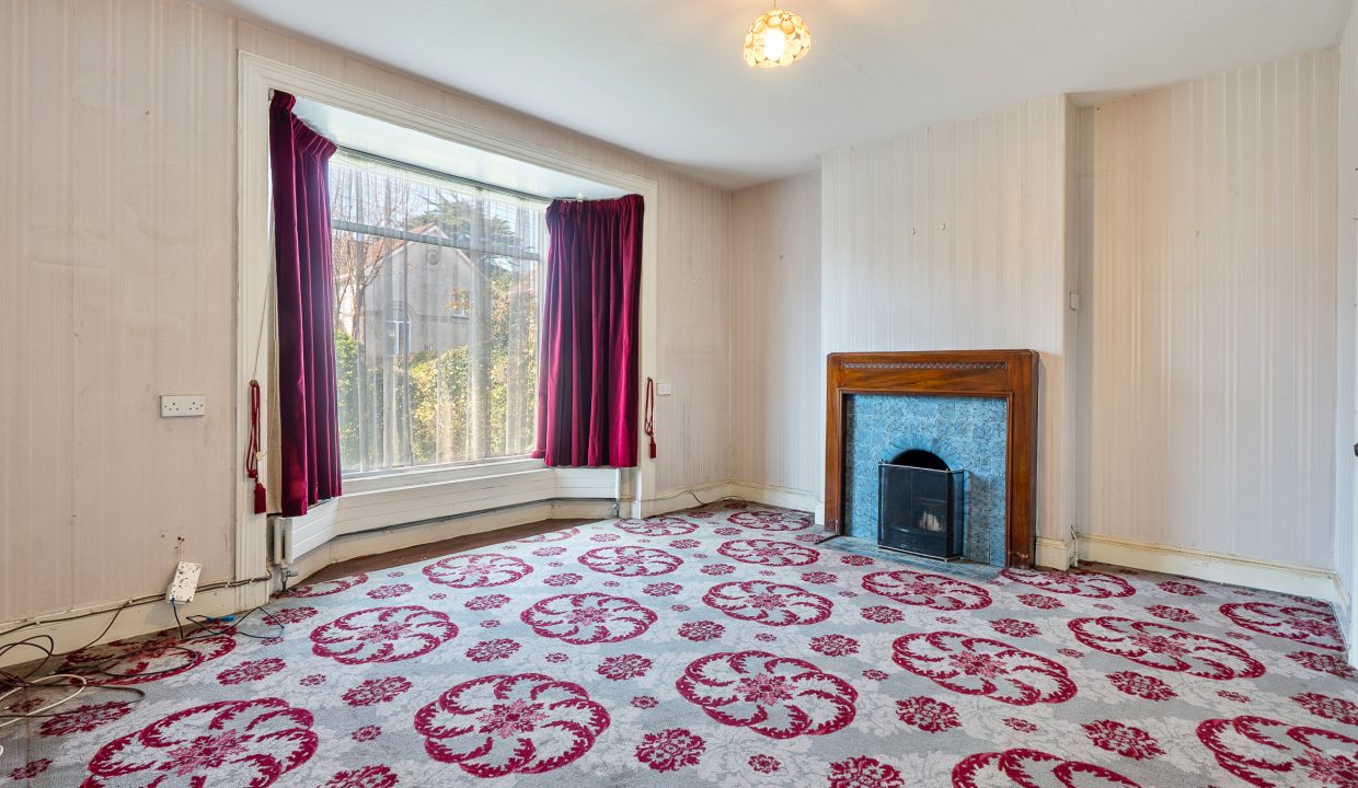 5 Menloe Gardens - interior-3