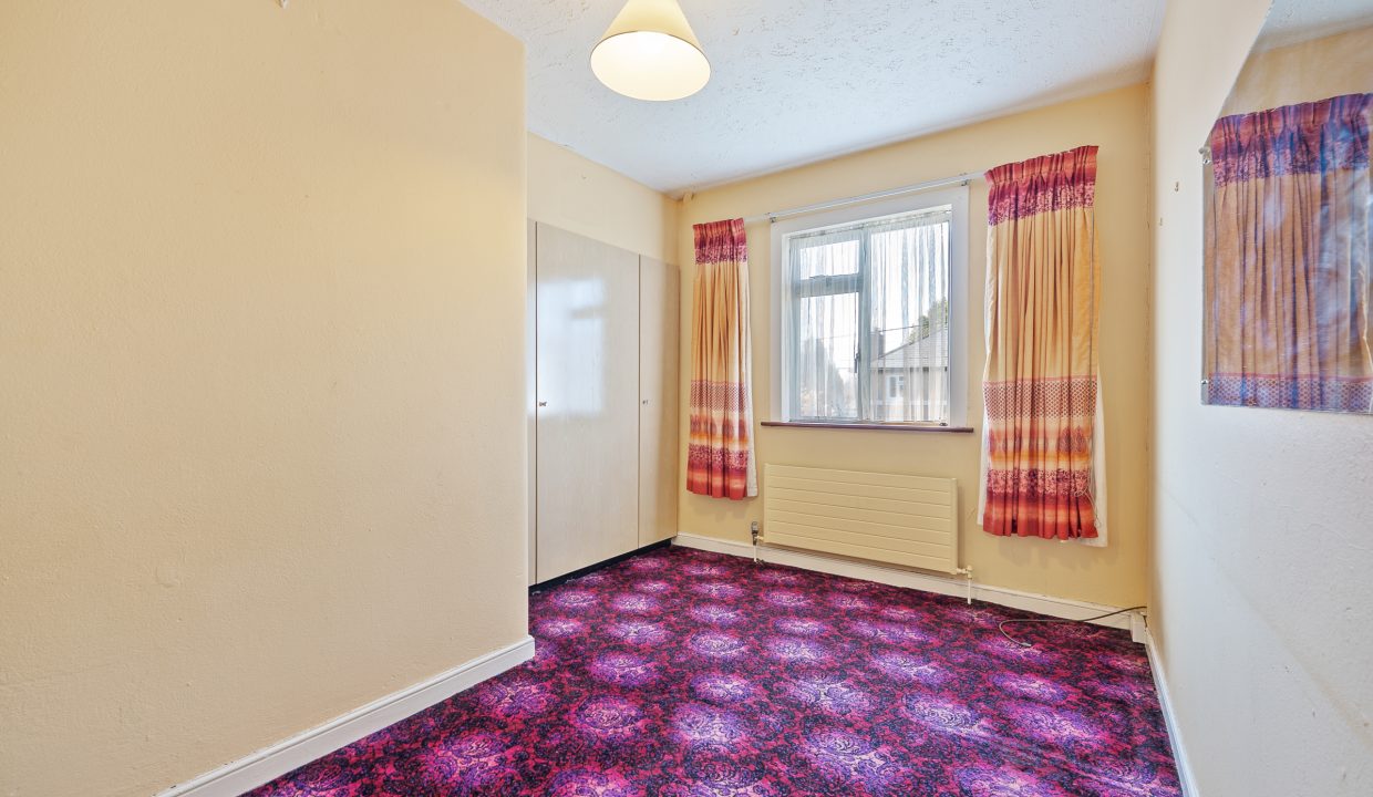 5 Menloe Gardens - interior-30