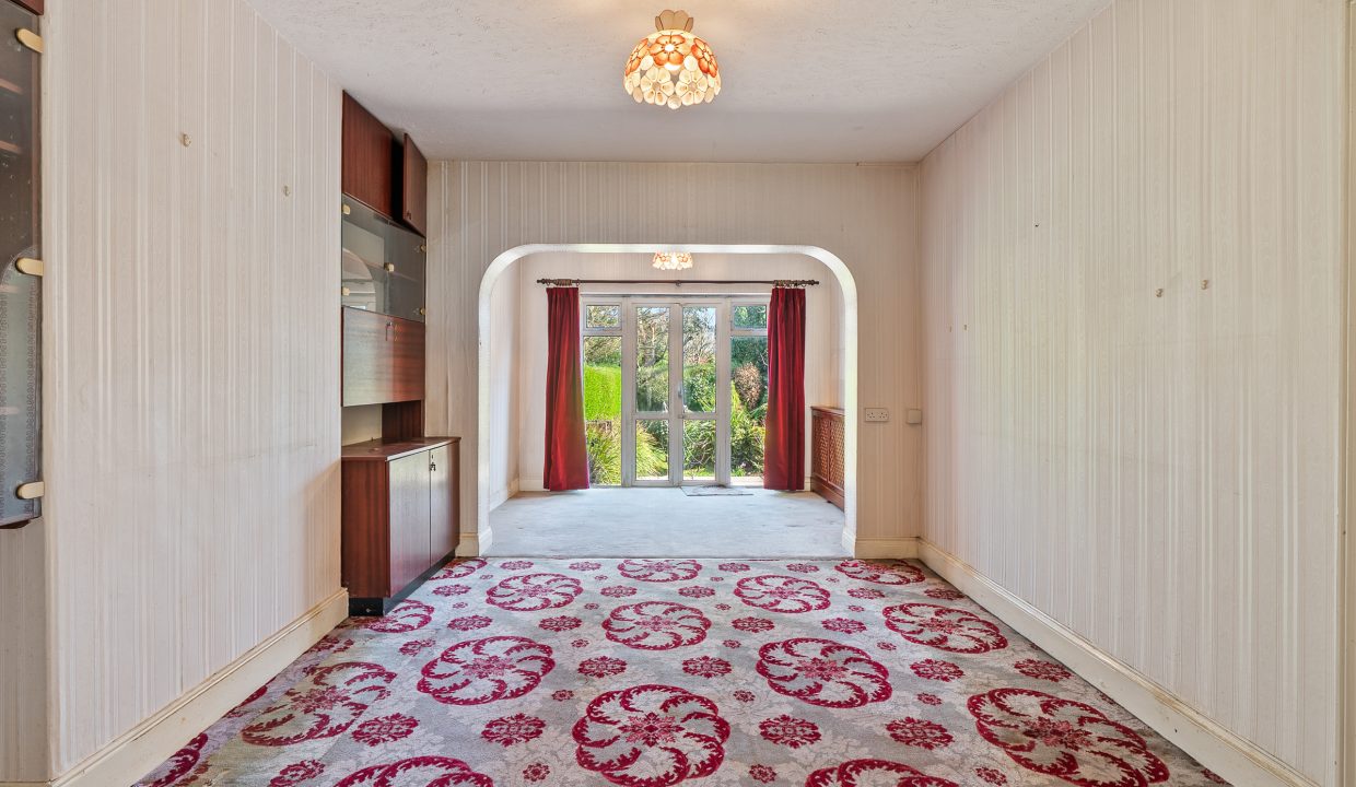 5 Menloe Gardens - interior-6