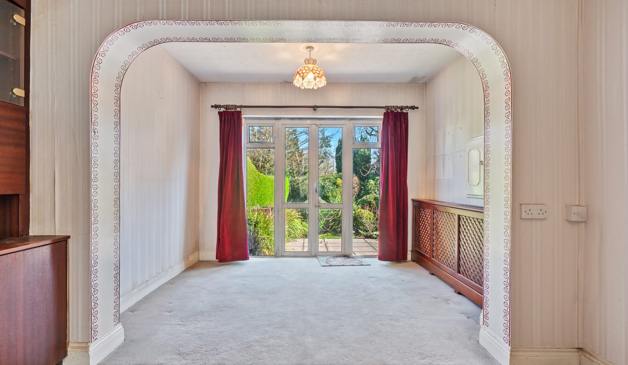 5 Menloe Gardens - interior-7