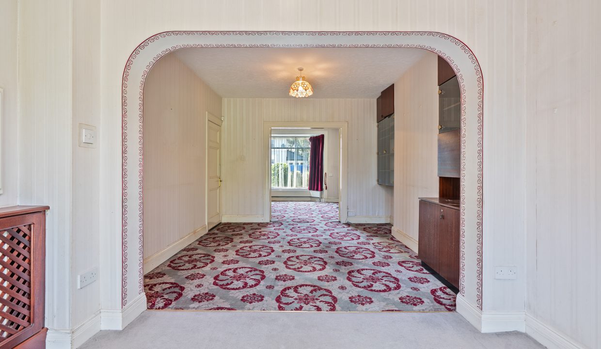 5 Menloe Gardens - interior-8