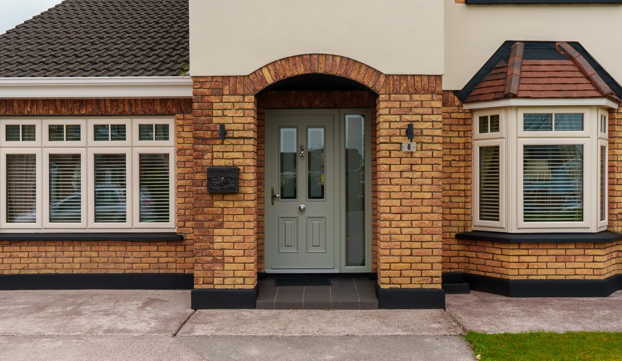 6 Clonard Lawn - exterior-13