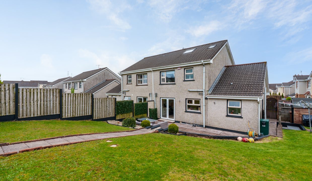 6 Clonard Lawn - exterior-7