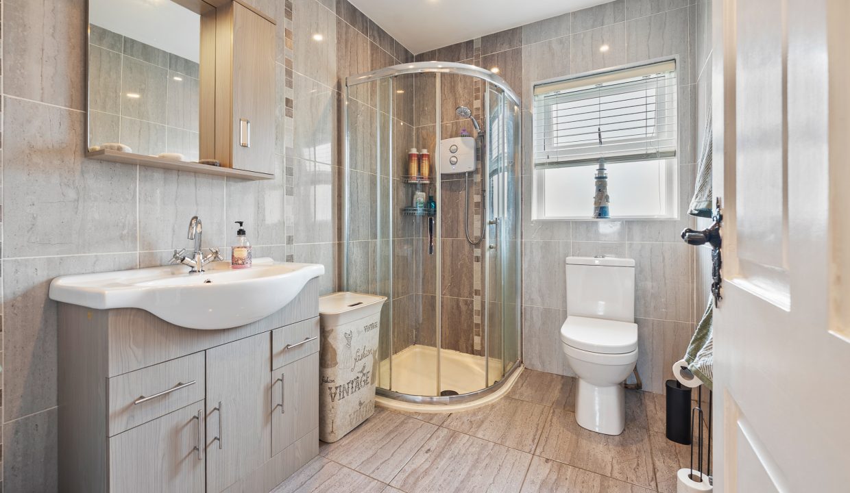 6 Clonard Lawn - interior-23