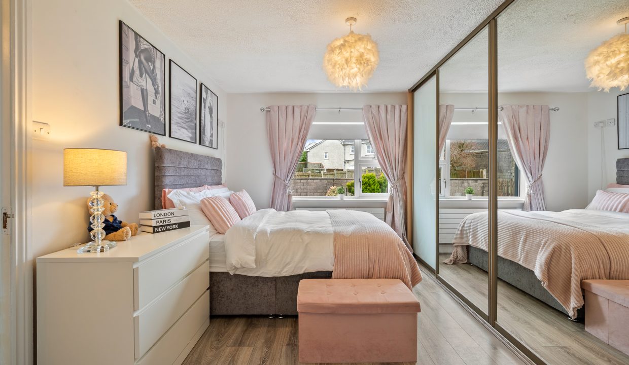 6 Clonard Lawn - interior-26