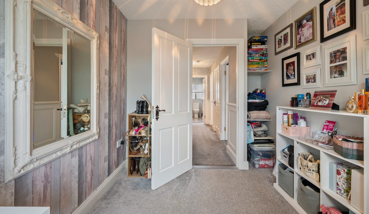 6 Clonard Lawn - interior-31