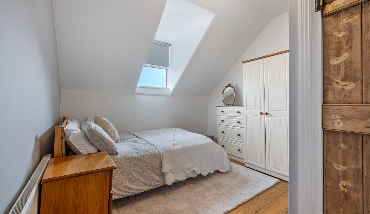 9 Woodland View - interior-23